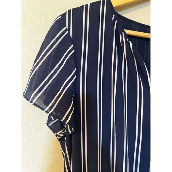 Michael by Michael Kors Women’s Size 10 Jumpsuit Navy Blue Striped Tie Waist - Picture 9 of 13
